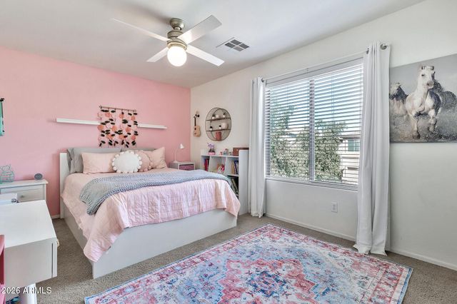 1231 E CANYON Trail, San Tan Valley, AZ 85143