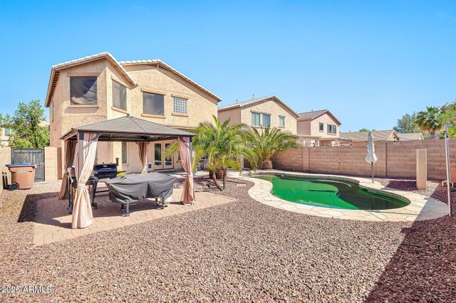 1231 E CANYON Trail, San Tan Valley, AZ 85143