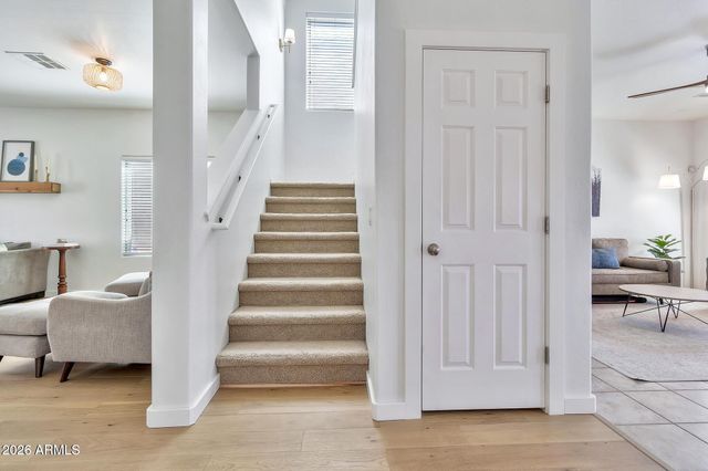 1231 E CANYON Trail, San Tan Valley, AZ 85143