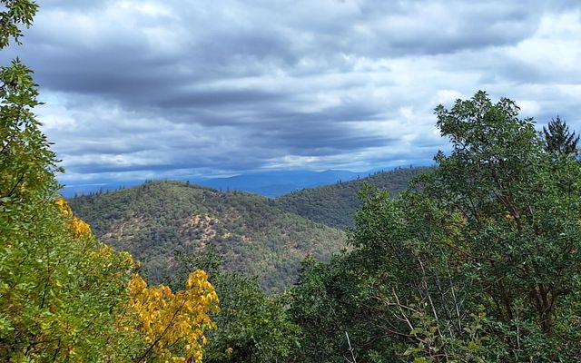 Galls Cr Road 301, Central Point, OR 97502