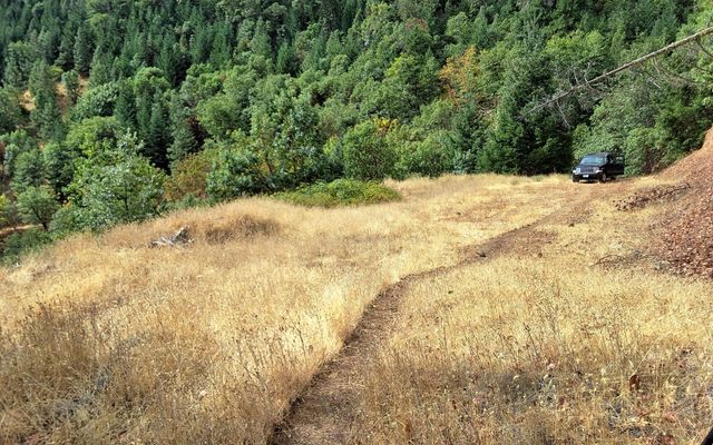 Galls Cr Road 301, Central Point, OR 97502