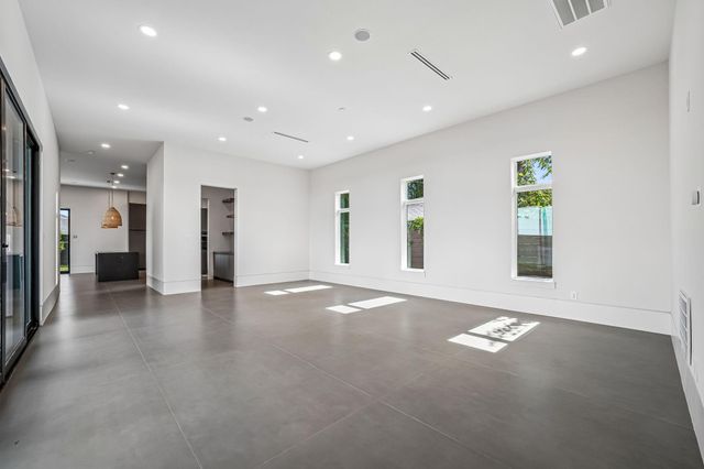 7218 Schiller Street, Houston, TX 77055
