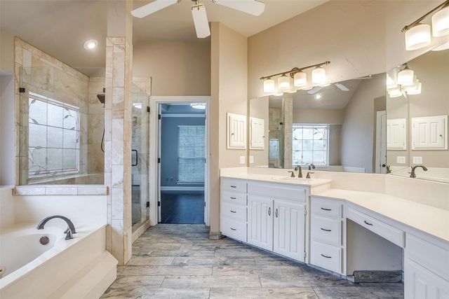 12 Park Place, Mansfield, TX 76063