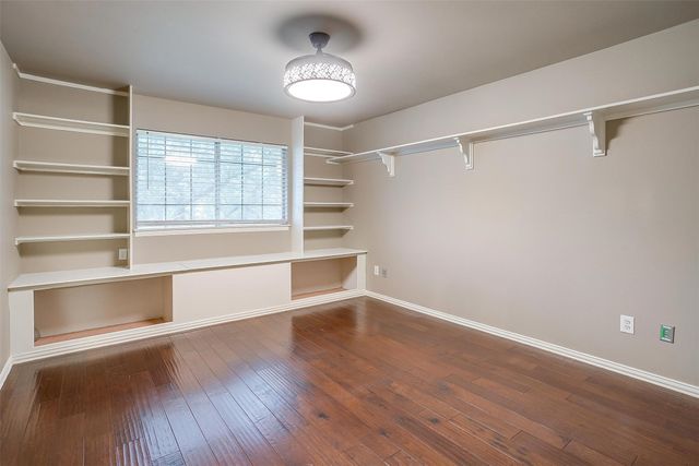 12 Park Place, Mansfield, TX 76063