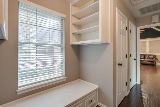 12 Park Place, Mansfield, TX 76063