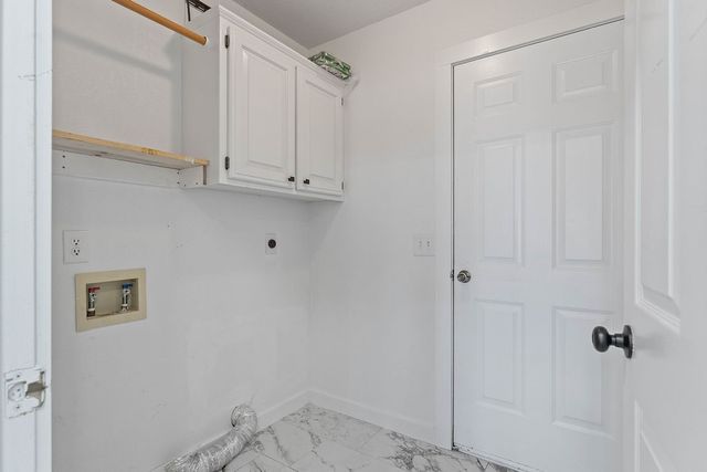 3901 W Cedar Street, Rogers, AR 72756