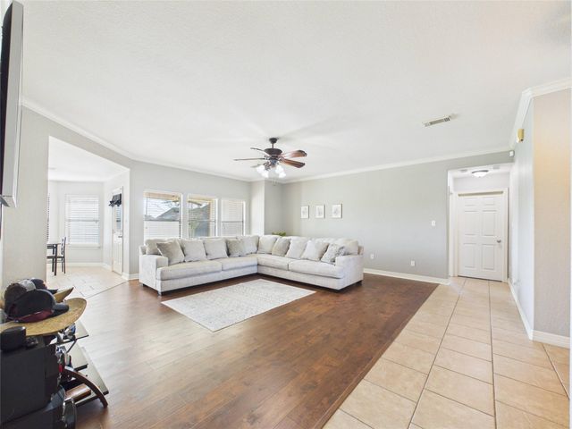 131 Eagle Nest Court, Richwood, TX 77566