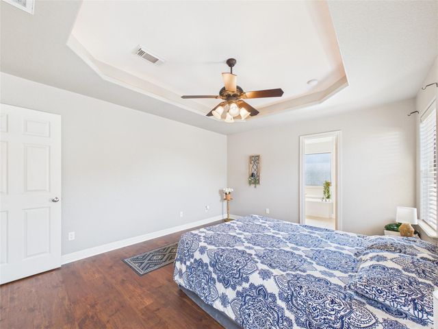 131 Eagle Nest Court, Richwood, TX 77566