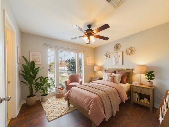 131 Eagle Nest Court, Richwood, TX 77566