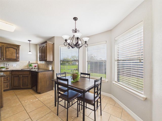 131 Eagle Nest Court, Richwood, TX 77566