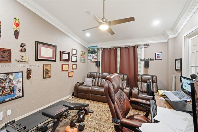 10003 NW 53rd Ct, Coral Springs, FL 33076