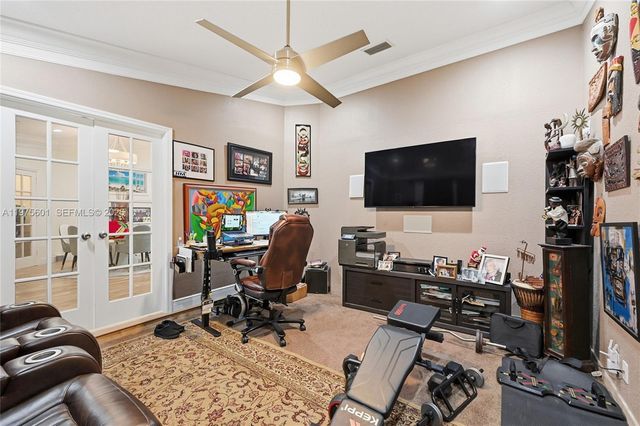 10003 NW 53rd Ct, Coral Springs, FL 33076