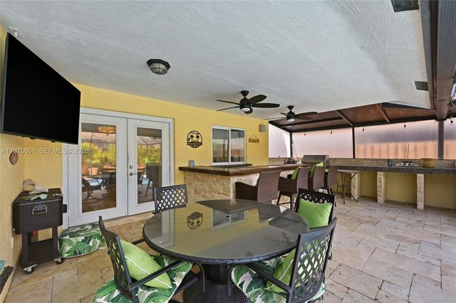 10003 NW 53rd Ct, Coral Springs, FL 33076