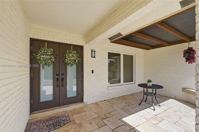 10003 NW 53rd Ct, Coral Springs, FL 33076