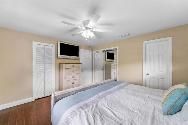 4025 NW 105th Avenue, Coral Springs, FL 33065