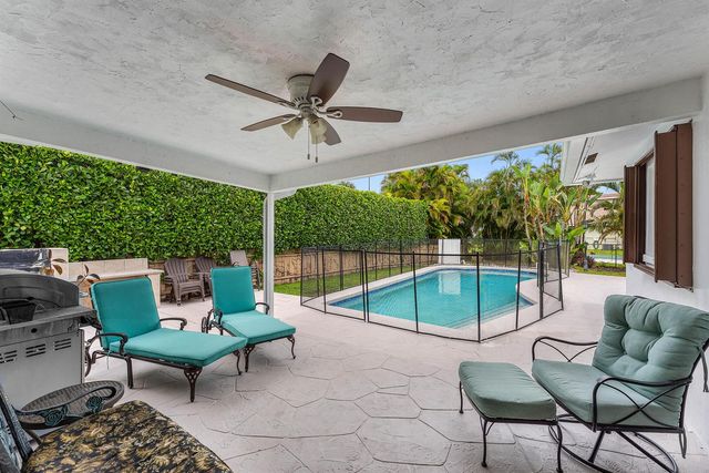 4025 NW 105th Avenue, Coral Springs, FL 33065