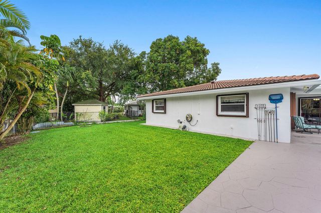 4025 NW 105th Avenue, Coral Springs, FL 33065