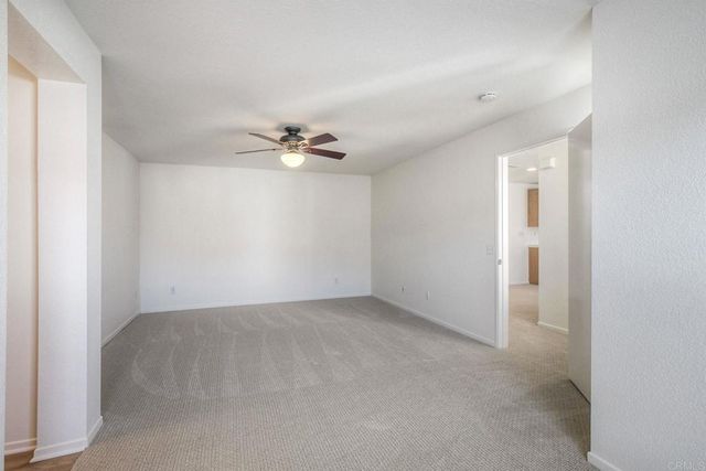 5005 Codorniz Way 8, Oceanside, CA 92057