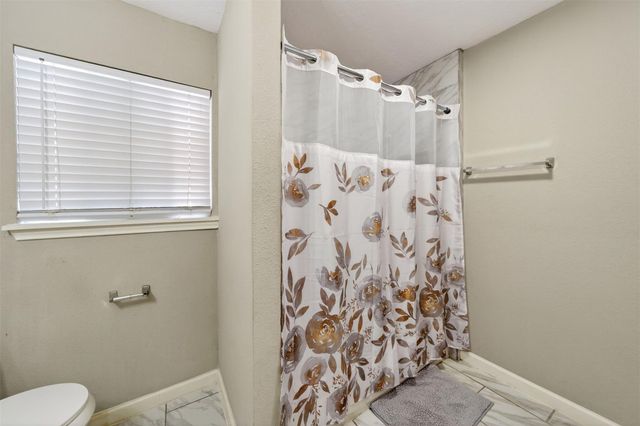 1107 Christine Street, Houston, TX 77017