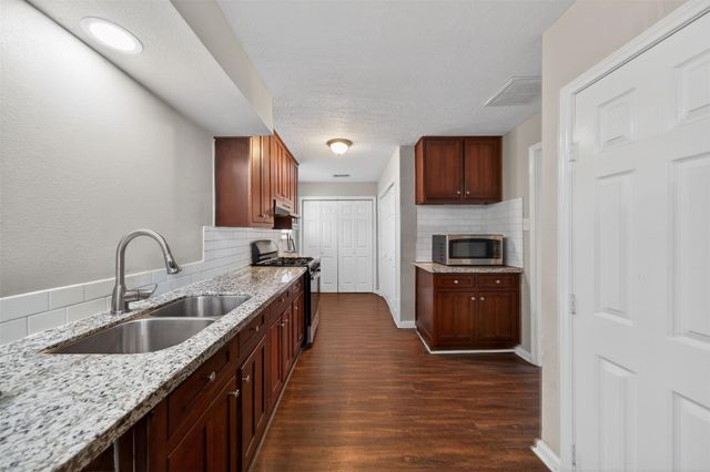 1107 Christine Street, Houston, TX 77017
