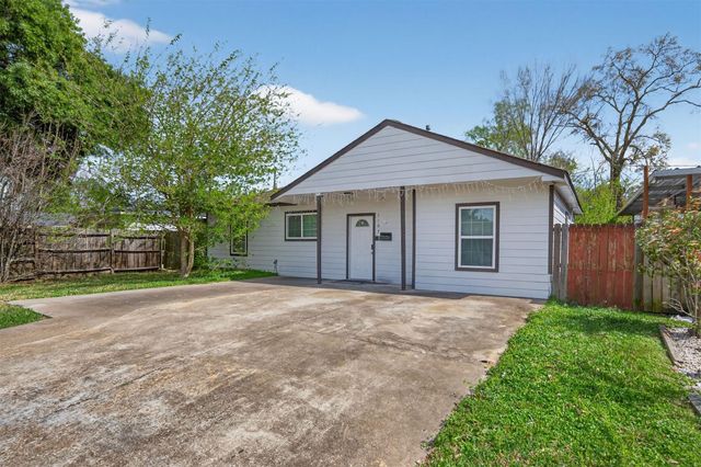 1107 Christine Street, Houston, TX 77017