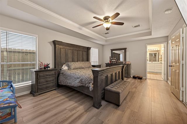 4231 Flora Drive, Pasadena, TX 77505