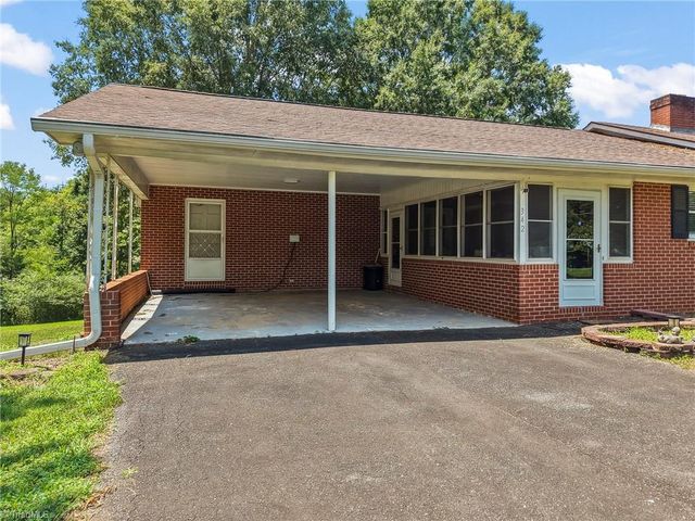 342 Culler Road, Pinnacle, NC 27043