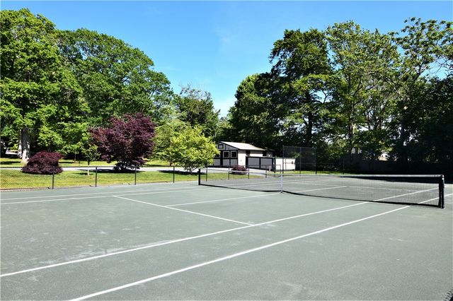 35 Chastellux Avenue J, Newport, RI 02840