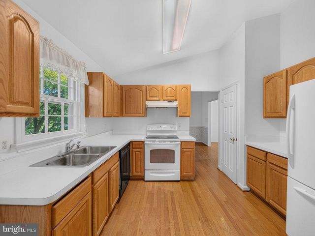 9734 ZIMBRO AVE, Manassas, VA 20110