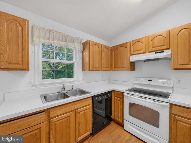 9734 ZIMBRO AVE, Manassas, VA 20110