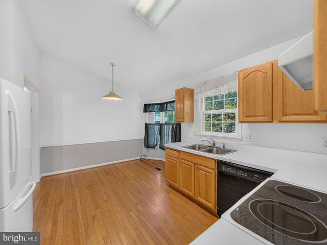 9734 ZIMBRO AVE, Manassas, VA 20110
