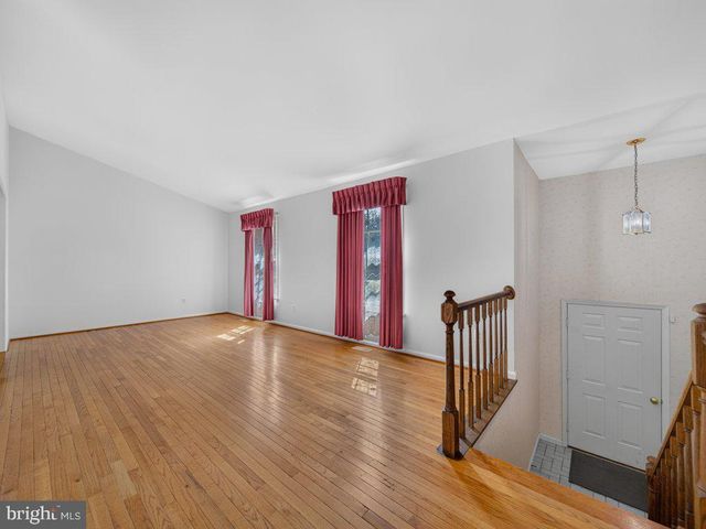 9734 ZIMBRO AVE, Manassas, VA 20110