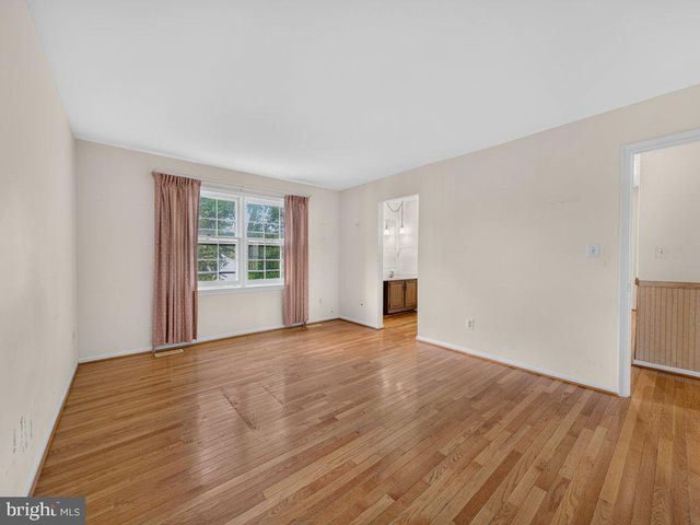 9734 ZIMBRO AVE, Manassas, VA 20110