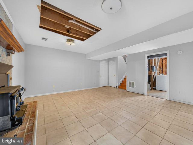 9734 ZIMBRO AVE, Manassas, VA 20110
