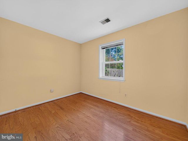 9734 ZIMBRO AVE, Manassas, VA 20110