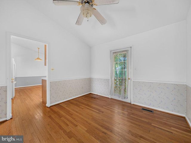 9734 ZIMBRO AVE, Manassas, VA 20110