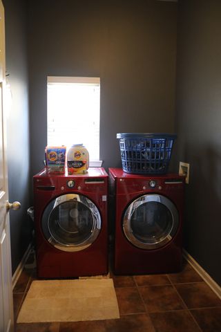 1019 Queens Pl, Spring Hill, TN 37174