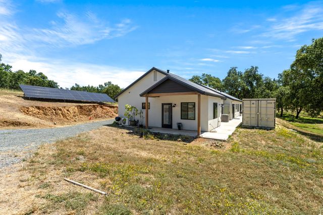 2295 Moran Ct, Auburn, CA 95603