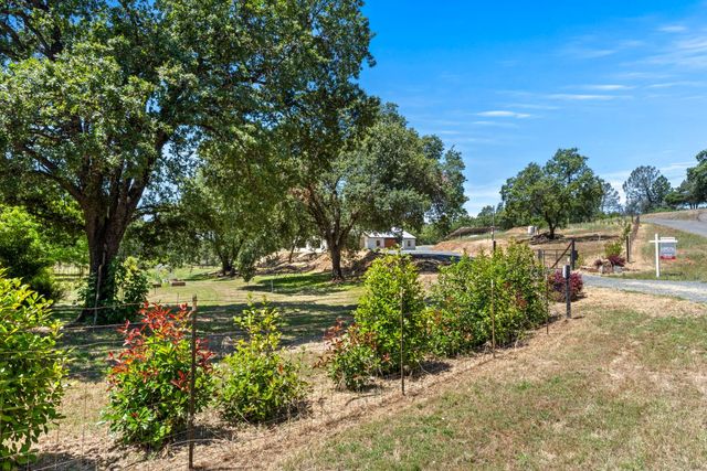 2295 Moran Ct, Auburn, CA 95603