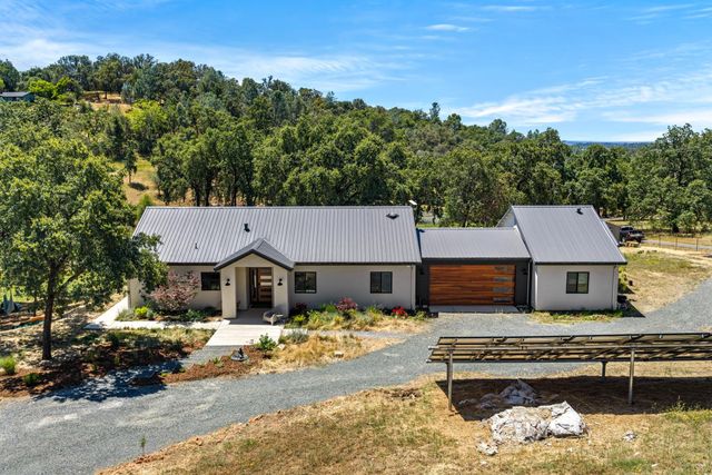 2295 Moran Ct, Auburn, CA 95603