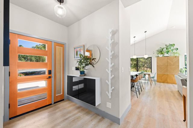 2295 Moran Ct, Auburn, CA 95603