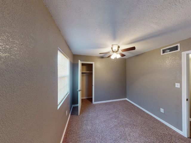 200 SW Ave E, Andrews, TX 79714