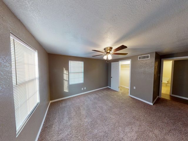 200 SW Ave E, Andrews, TX 79714