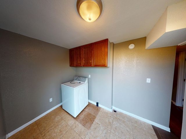 200 SW Ave E, Andrews, TX 79714