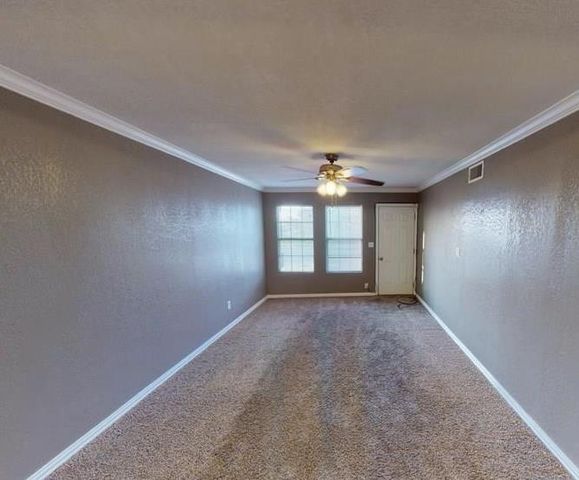 200 SW Ave E, Andrews, TX 79714