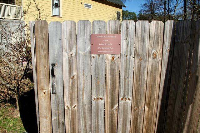 2556 Hazel SE Drive, Atlanta, GA 30316