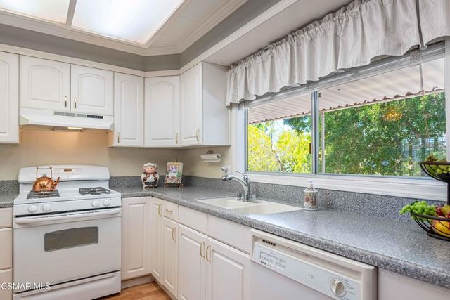 136 Phyllis Way 136, Newbury Park, CA 91320