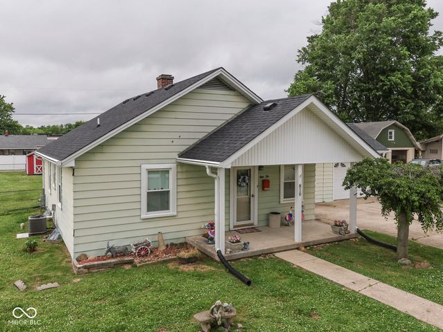 810 S Cherry Street, Martinsville, IN 46151