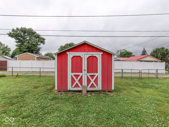 810 S Cherry Street, Martinsville, IN 46151