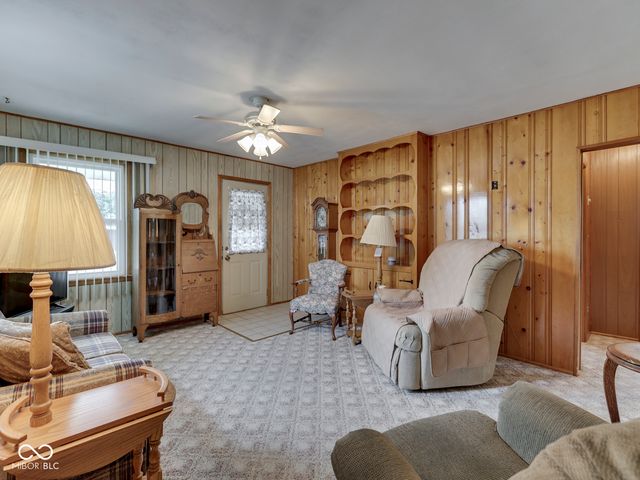 810 S Cherry Street, Martinsville, IN 46151
